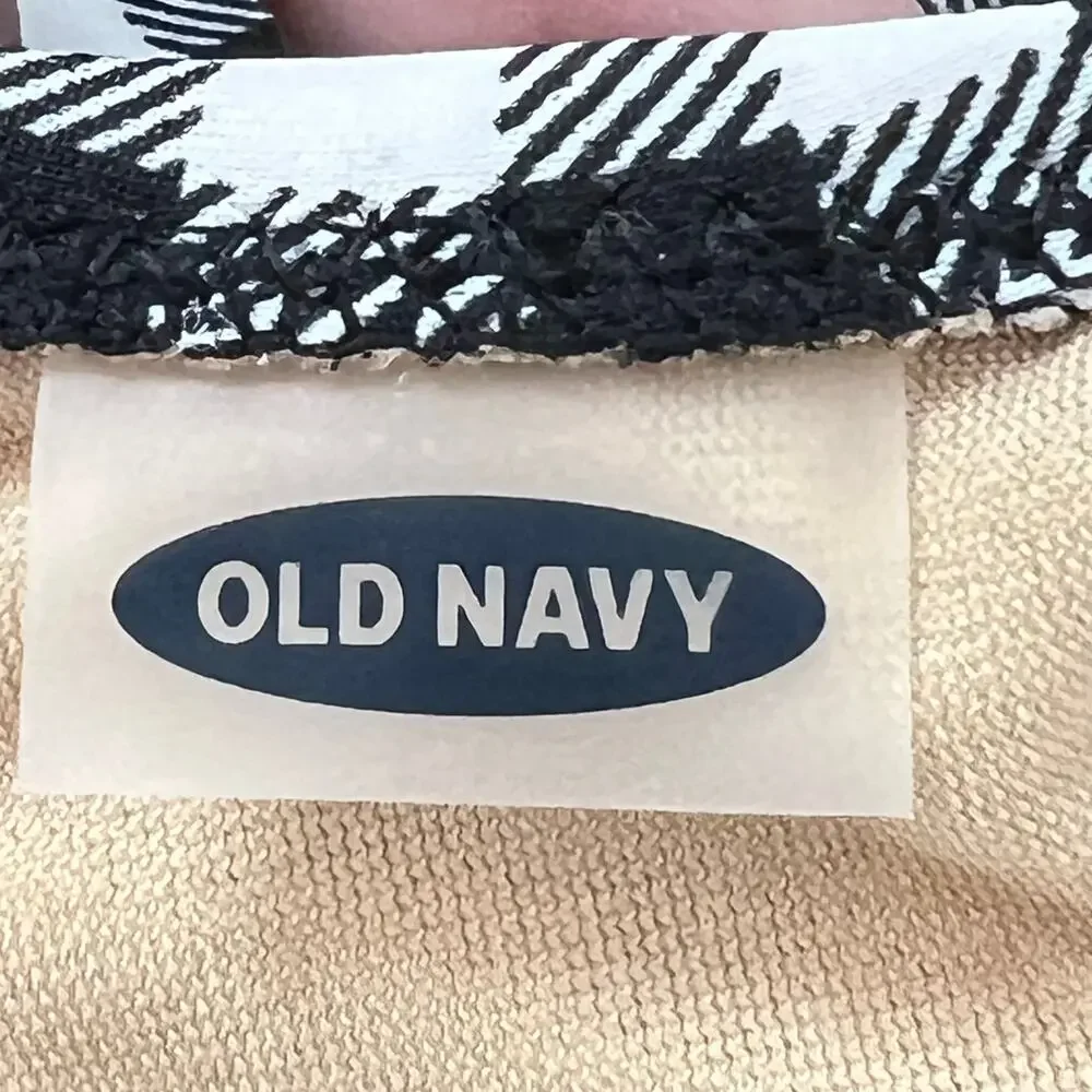OLD NAVY NWT  Black & White Gingham One Piece Swim Suit  M  Beach Vacation
